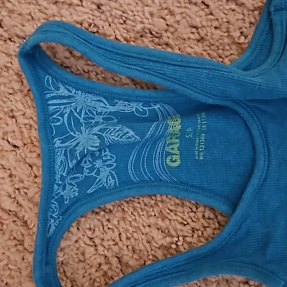 Basic Blue Tank - Picture 2 of 4